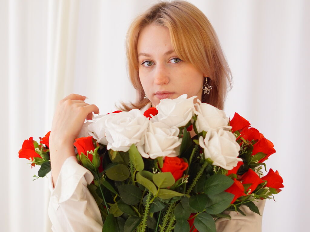 LeilaDenner></p>

       
    </div>
    </div>
</div>
<div class=
